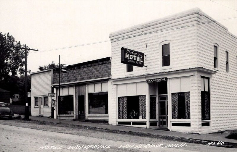Torrey Tavern (Wolverine Hotel) - Vintage Postcard